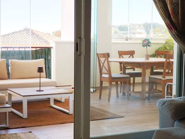 2 bedroom Apartment for sale in La Alcaidesa with pool - € 298,000 (Ref: 9439013)