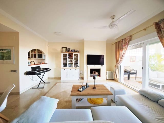 2 bedroom Apartment for sale in La Alcaidesa with pool - € 298,000 (Ref: 9439013)