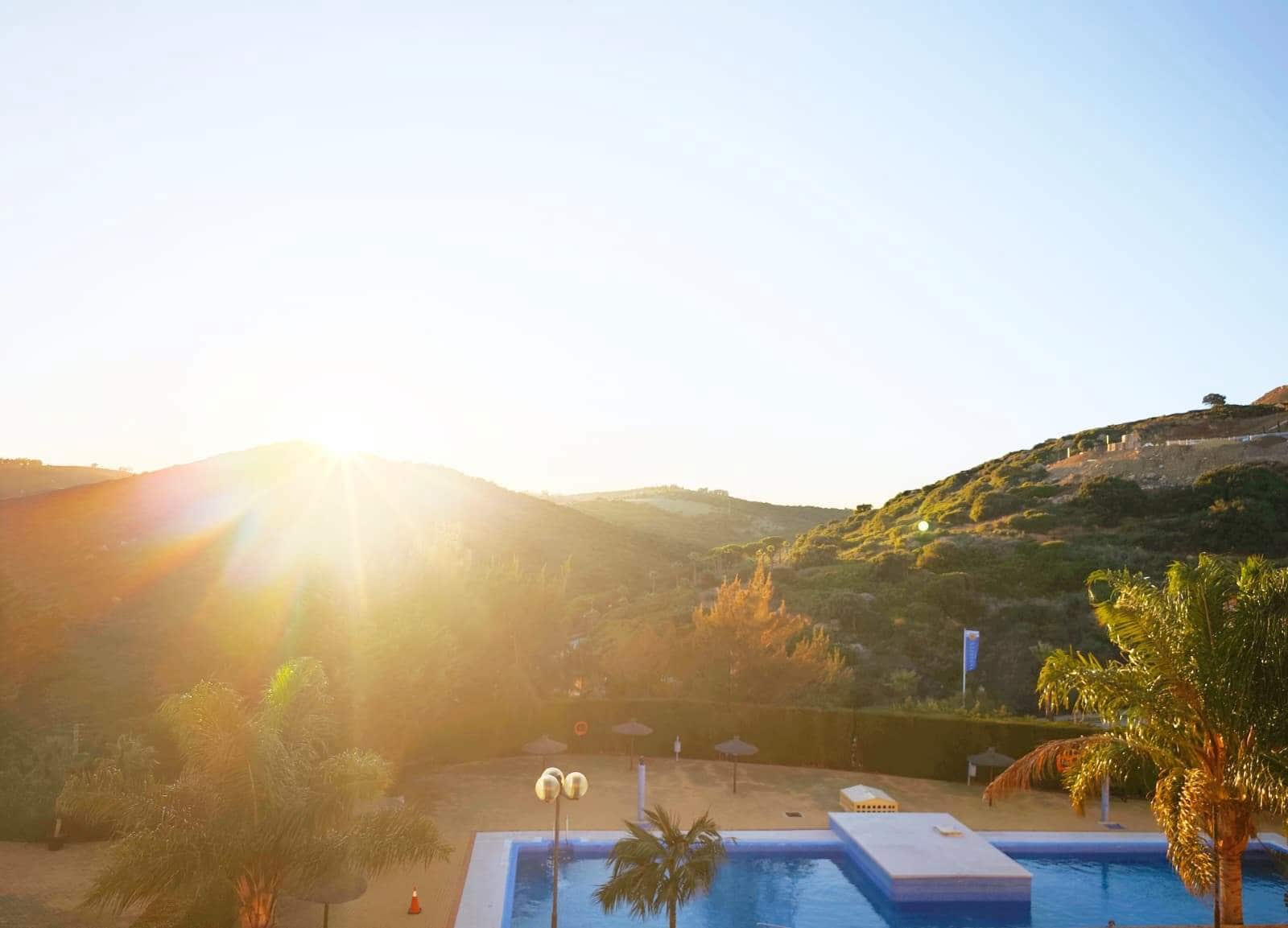 2 camera da letto Attico da affittare in La Linea de la Concepcion con piscina - 950 € (Rif: 9439014)