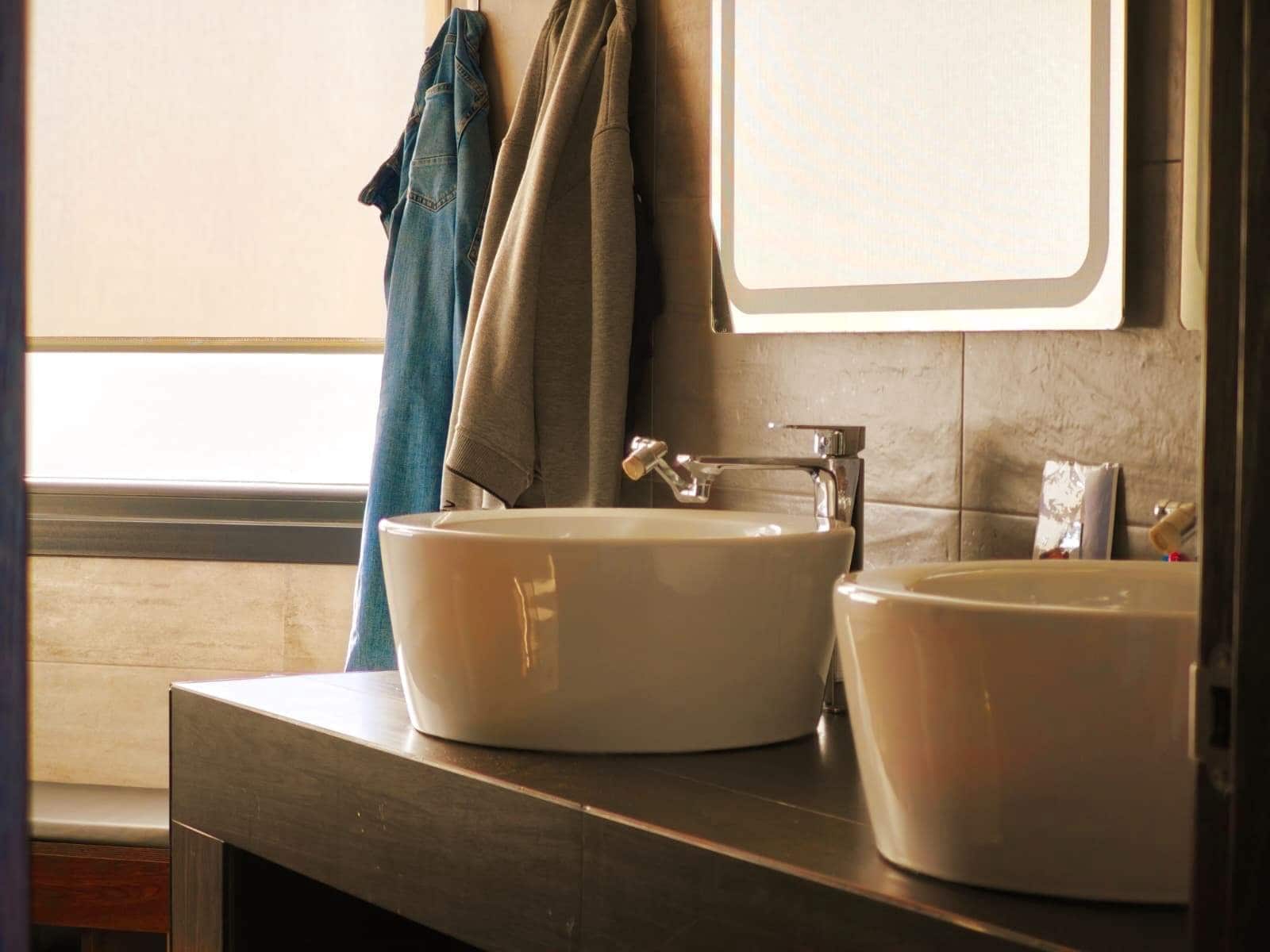 5 slaapkamer Villa te koop in La Linea de la Concepcion met zwembad garage - € 760.000 (Ref: 9441120)