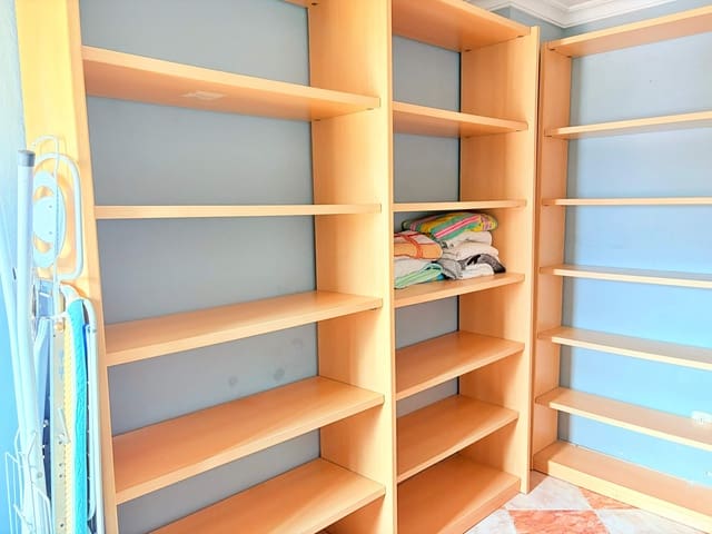 Appartement de 3 chambres à louer à Centro - San Felipe - Huerta Fava, La Línea de la Concepción - 800 € (Ref: 9452150)