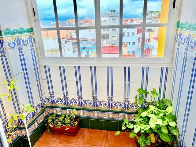Appartement de 3 chambres à louer à Centro - San Felipe - Huerta Fava, La Línea de la Concepción - 800 € (Ref: 9452150)
