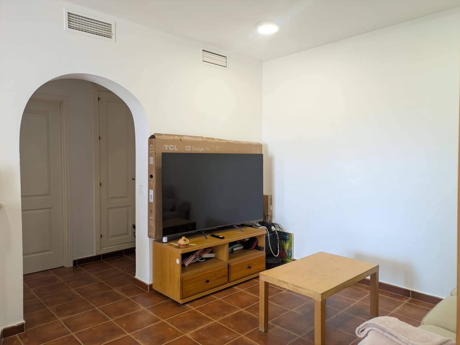 1 slaapkamer Appartement te huur in La Linea de la Concepcion - € 800 (Ref: 9462110)