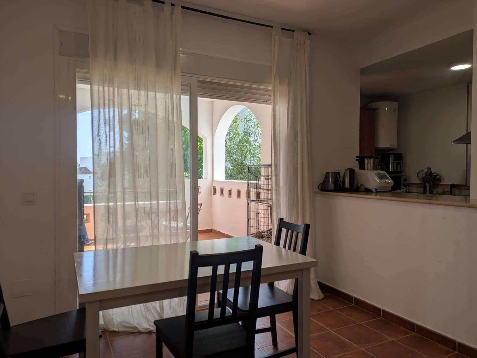1 slaapkamer Appartement te huur in La Linea de la Concepcion - € 800 (Ref: 9462110)