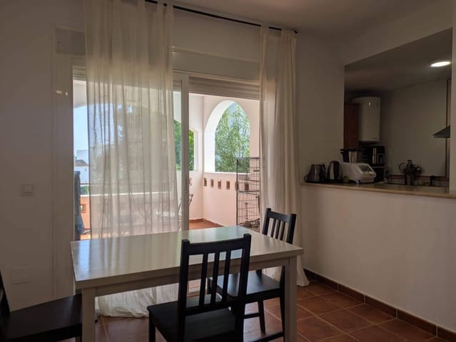 1 slaapkamer Appartement te huur in La Línea de la Concepción - € 800 (Ref: 9462110)