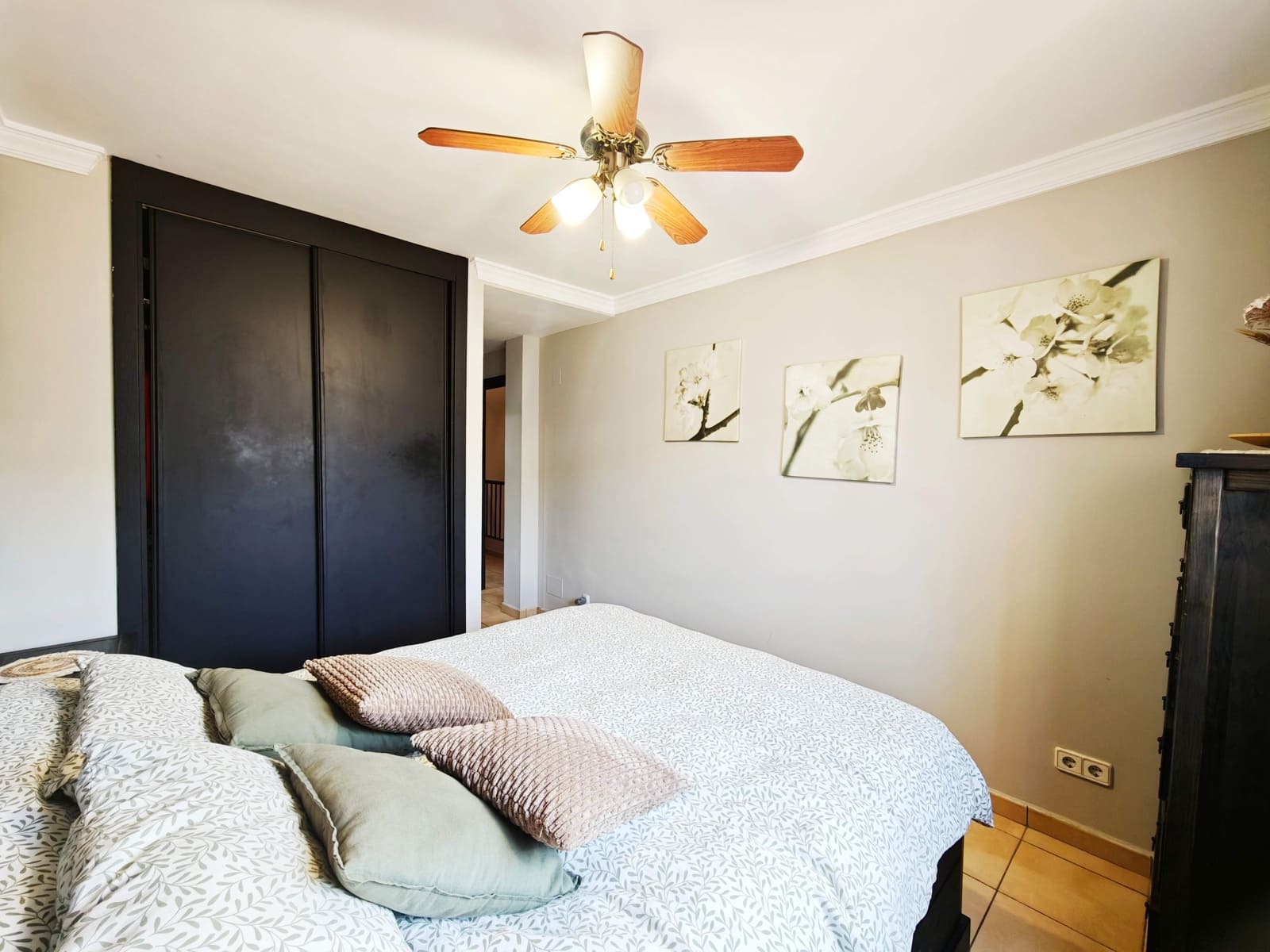 4 camera da letto Villetta a Schiera in vendita in Algeciras con garage - 240.000 € (Rif: 9467905)