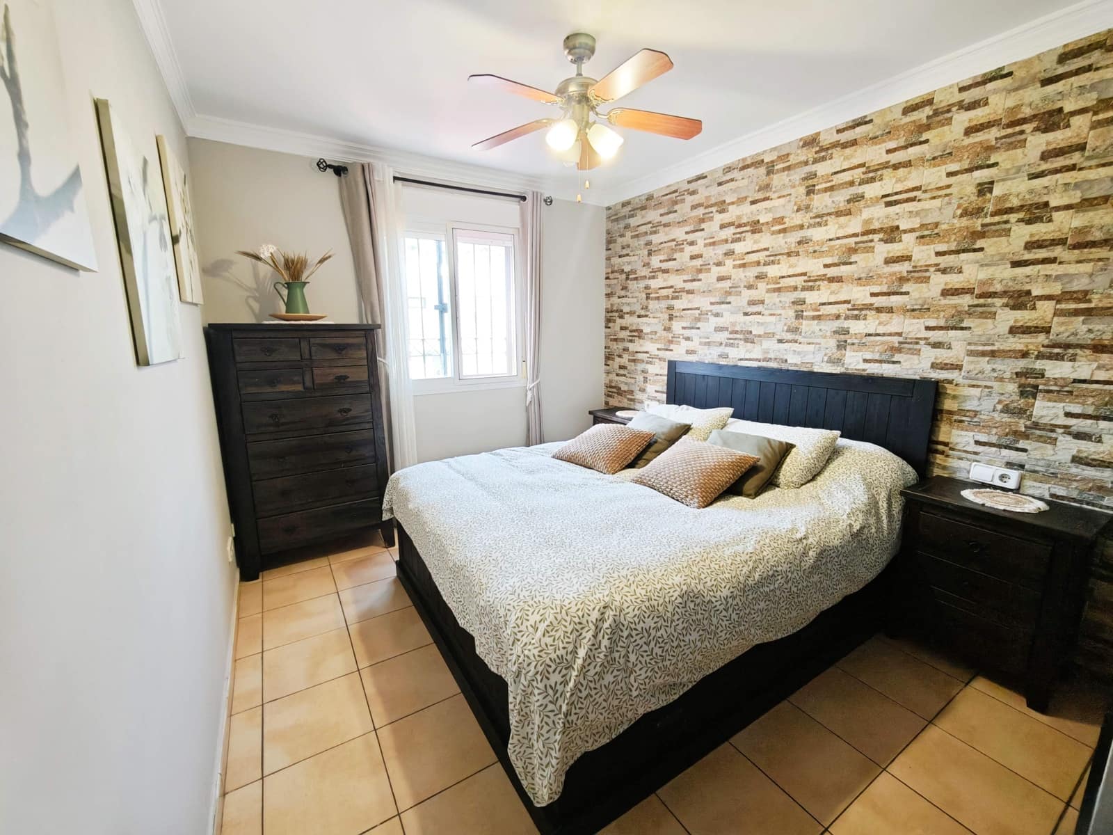 4 camera da letto Villetta a Schiera in vendita in Algeciras con garage - 240.000 € (Rif: 9467905)