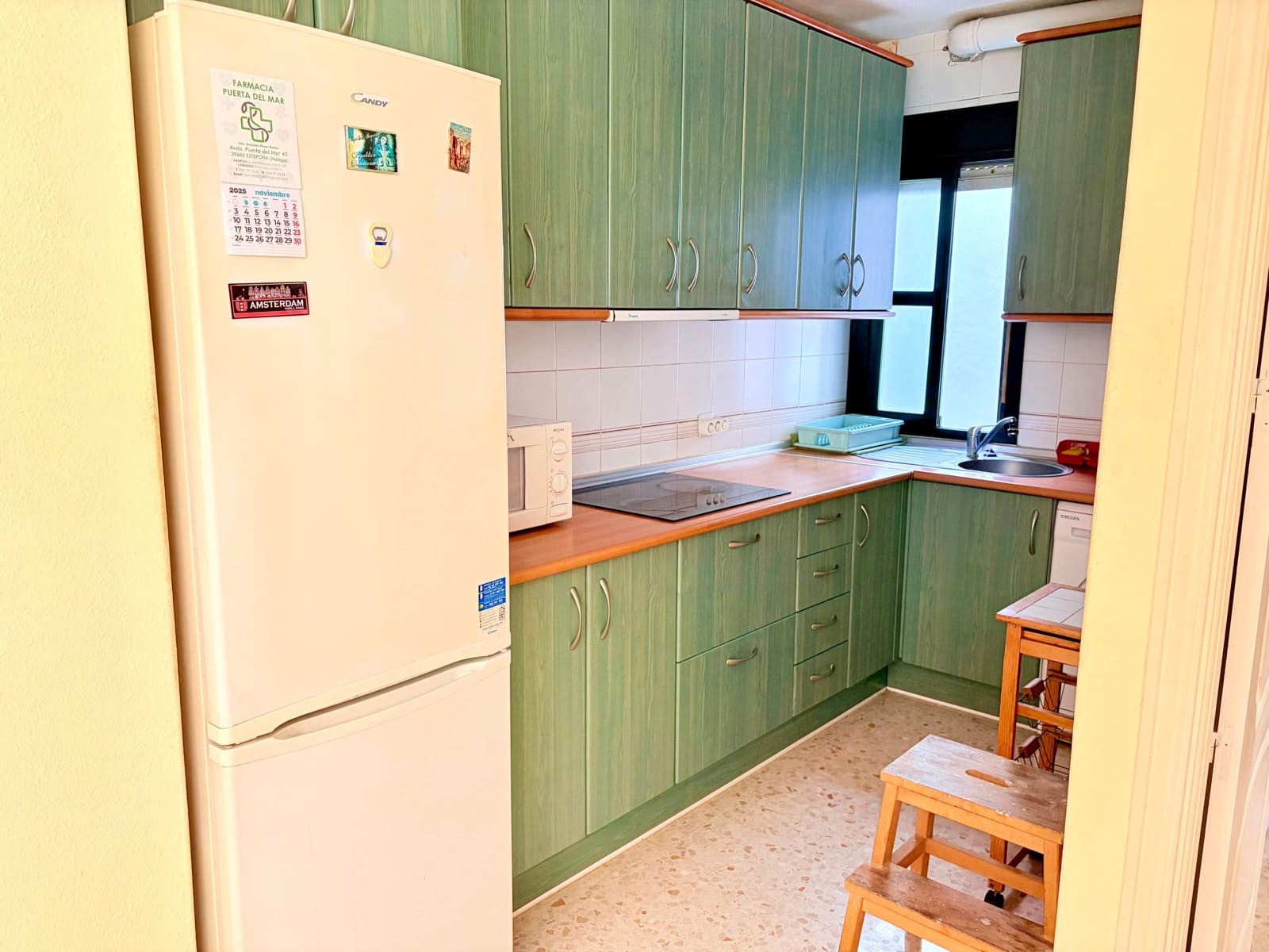 2 makuuhuone Huoneisto myytävänä paikassa Manilva mukana uima-altaan - 200 000 € (Ref: 9467906)