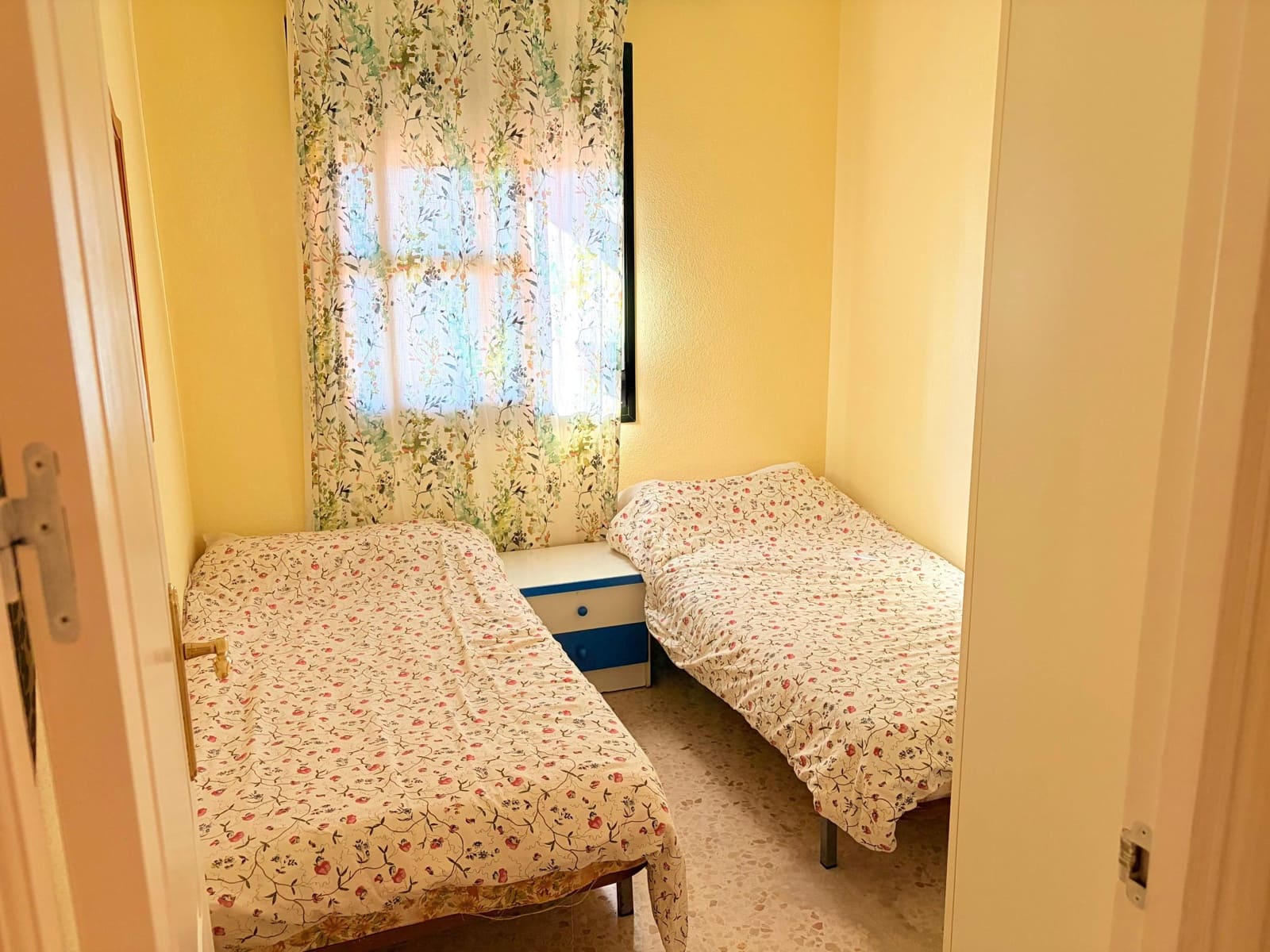 2 makuuhuone Huoneisto myytävänä paikassa Manilva mukana uima-altaan - 200 000 € (Ref: 9467906)