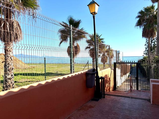 2 makuuhuone Huoneisto myytävänä paikassa Manilva mukana uima-altaan - 200 000 € (Ref: 9467906)