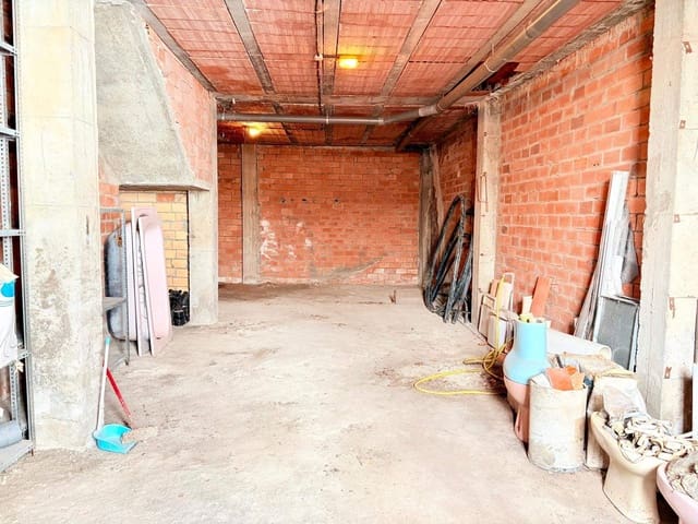 Commercial for sale in La Línea de la Concepción - € 65,000 (Ref: 9468511)