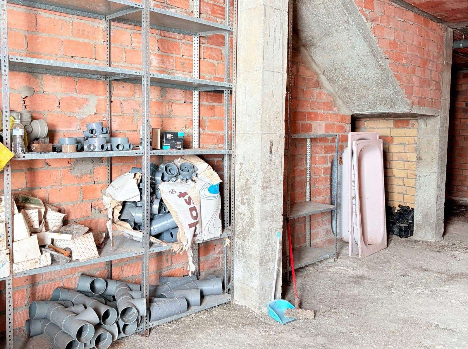 Local Comercial en La Línea de la Concepción en venta - 65.000 € (Ref: 9468511)