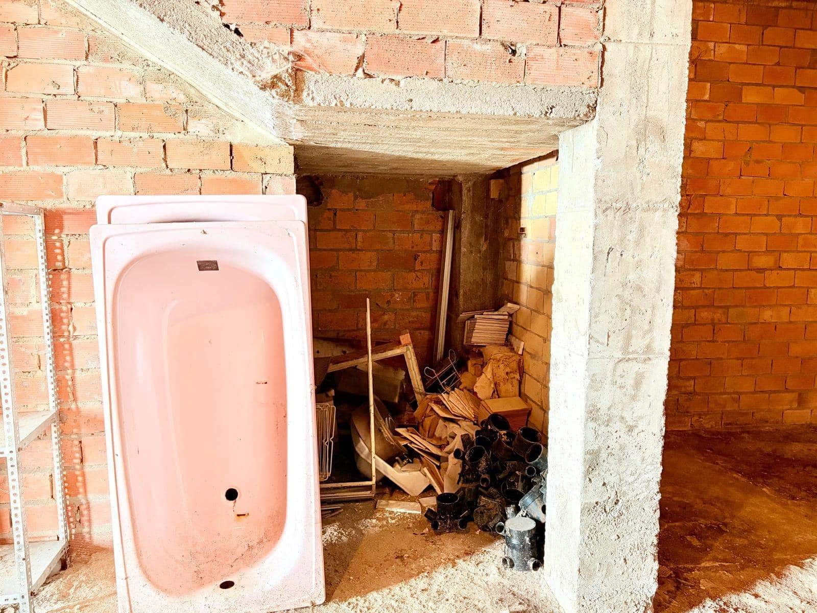 Local Comercial en La Línea de la Concepción en venta - 65.000 € (Ref: 9468511)