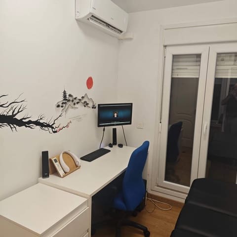 3 slaapkamer Rijtjeshuis te koop in Algeciras met zwembad - € 200.000 (Ref: 9474217)