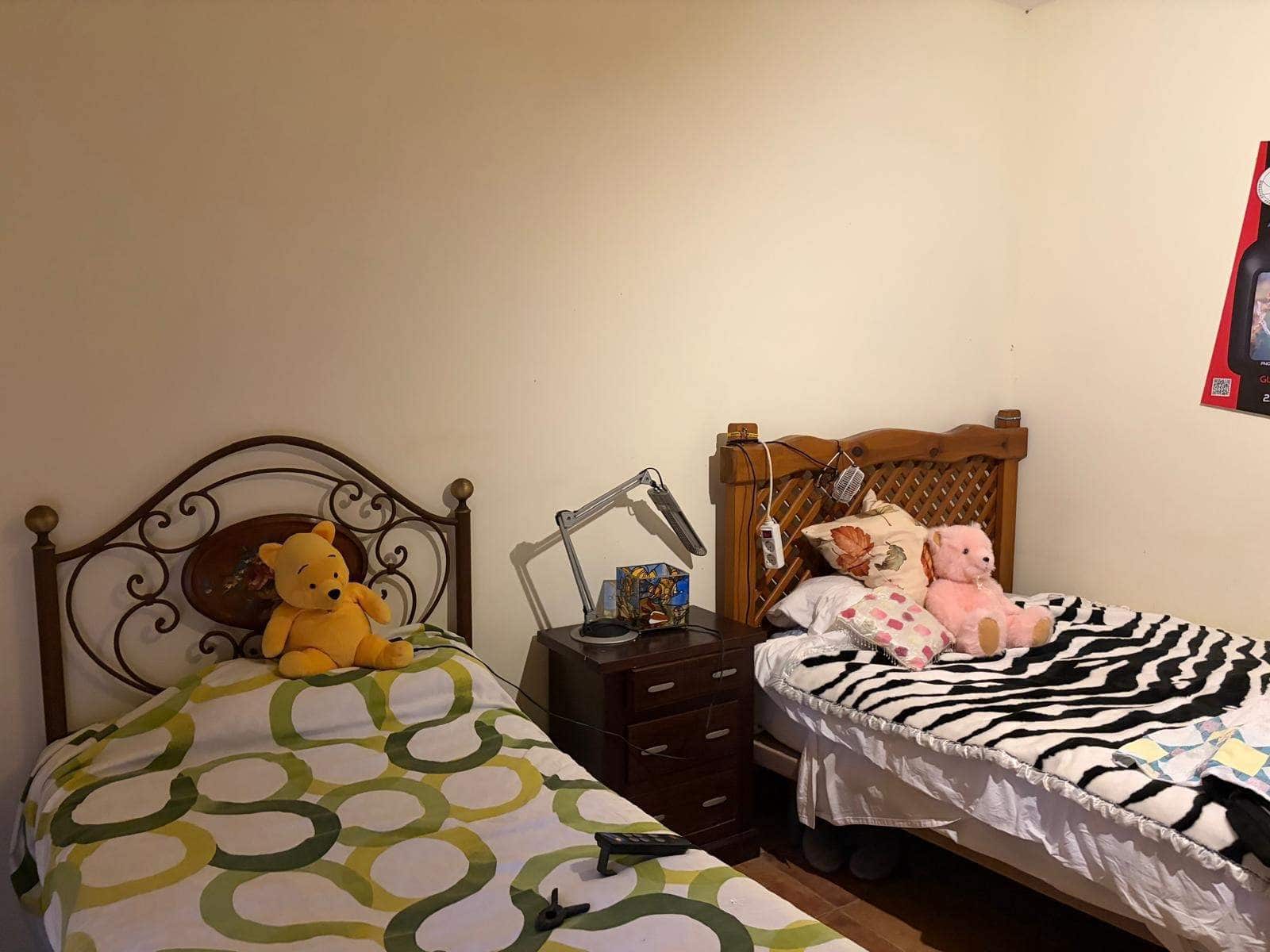 3 bedroom Villa for sale in La Linea de la Concepcion with pool garage - € 480,000 (Ref: 9482051)