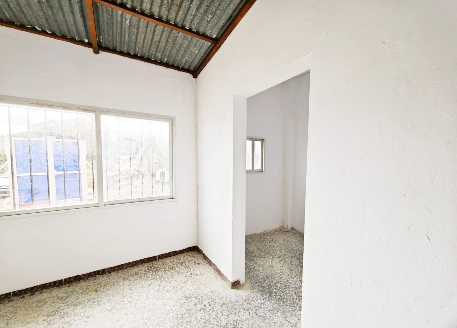 2 bedroom Finca/Country House for sale in Algeciras - € 590,000 (Ref: 9502385)