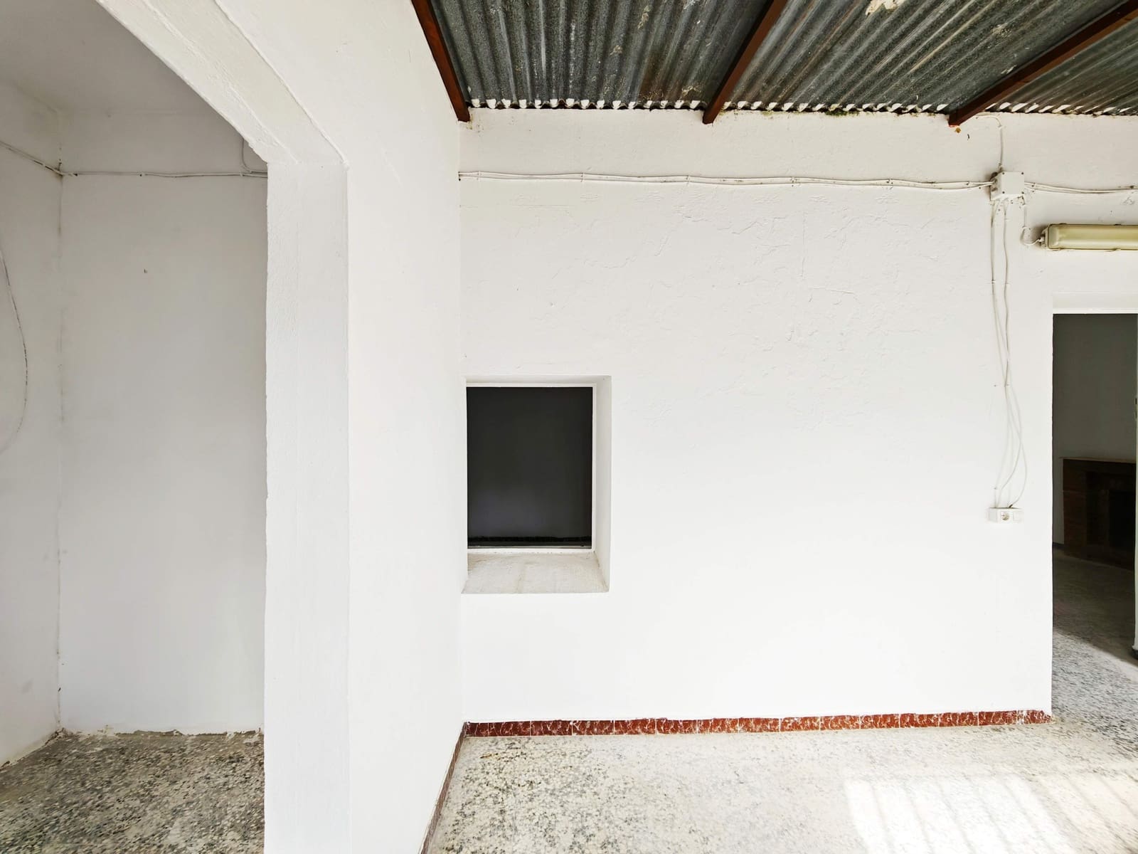 2 bedroom Finca/Country House for sale in Algeciras - € 590,000 (Ref: 9502385)