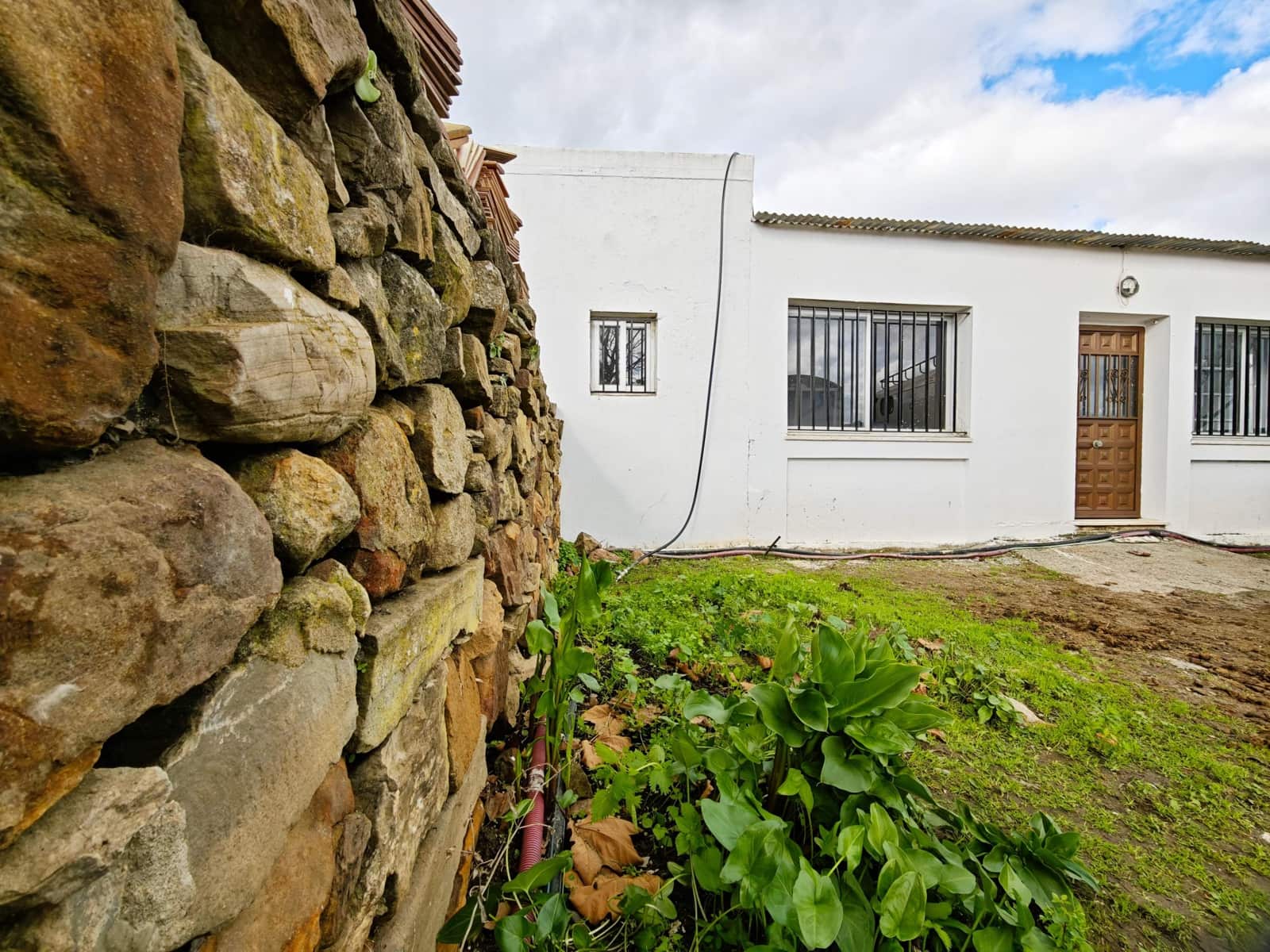 2 bedroom Finca/Country House for sale in Algeciras - € 590,000 (Ref: 9502385)