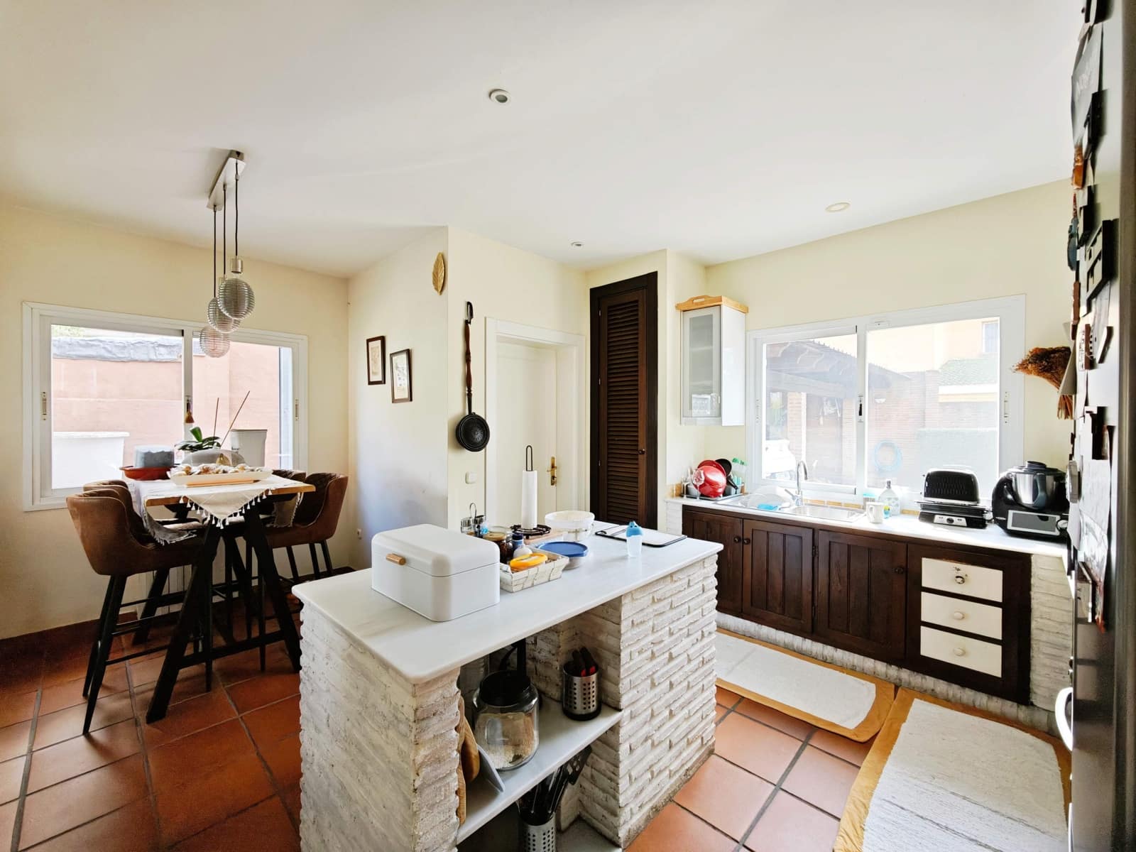 4 slaapkamer Villa te koop in Guadacorte met zwembad garage - € 650.000 (Ref: 9502386)