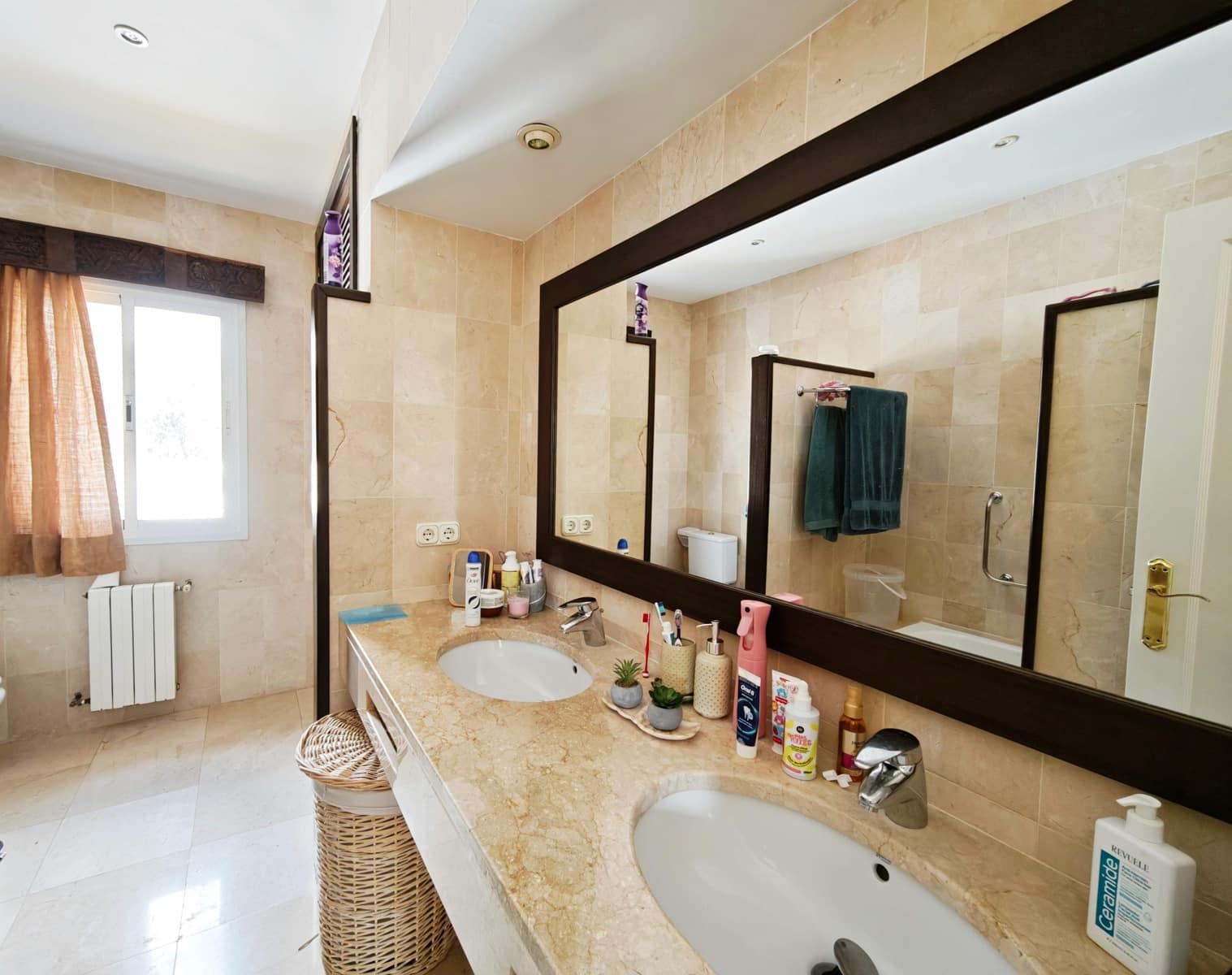 4 slaapkamer Villa te koop in Guadacorte met zwembad garage - € 650.000 (Ref: 9502386)