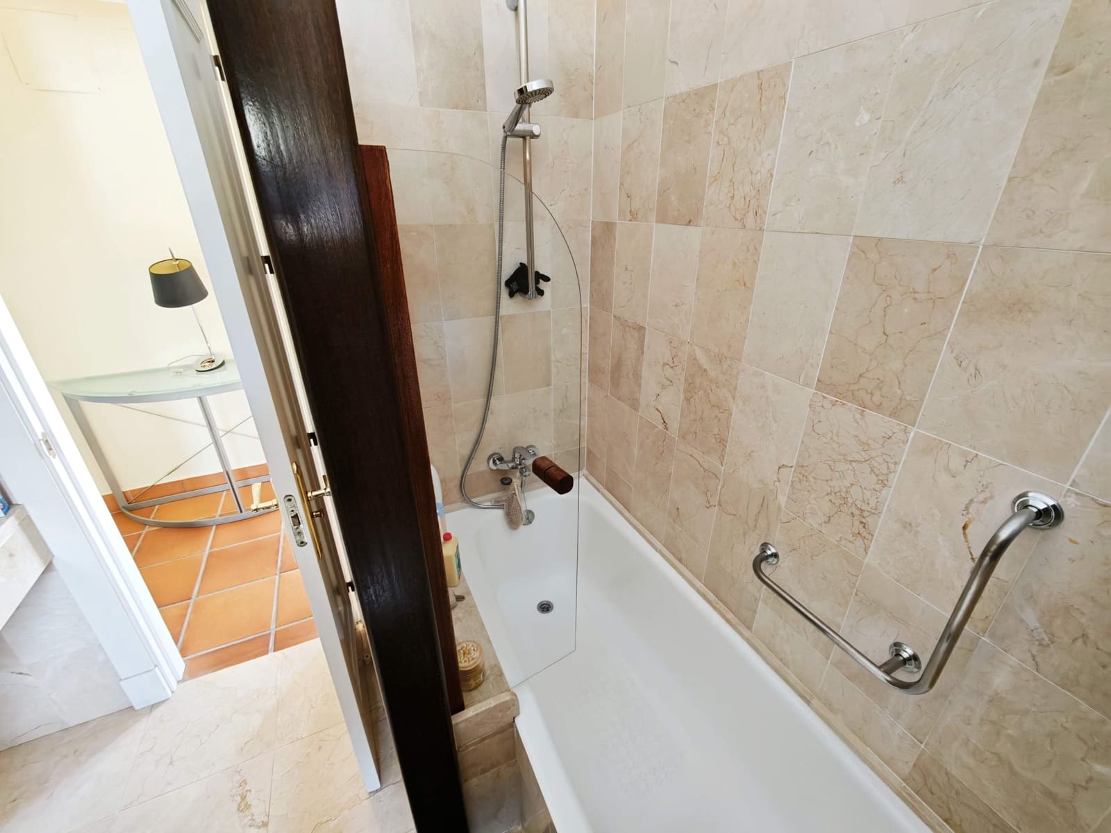 4 bedroom Villa for sale in Guadacorte with pool garage - € 650,000 (Ref: 9502386)