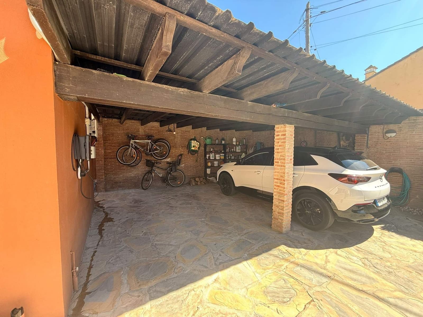 4 bedroom Villa for sale in Guadacorte with pool garage - € 595,000 (Ref: 9502386)