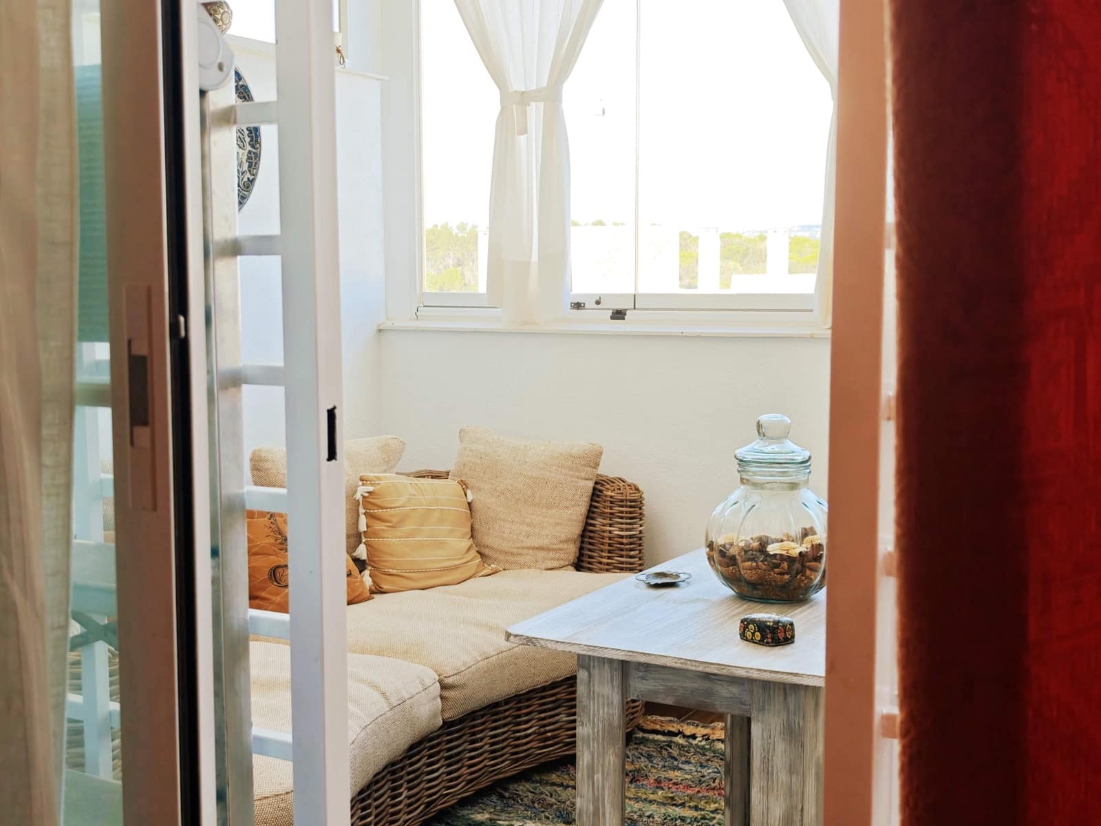 2 bedroom Apartment for sale in La Alcaidesa with pool garage - € 350,000 (Ref: 9502388)