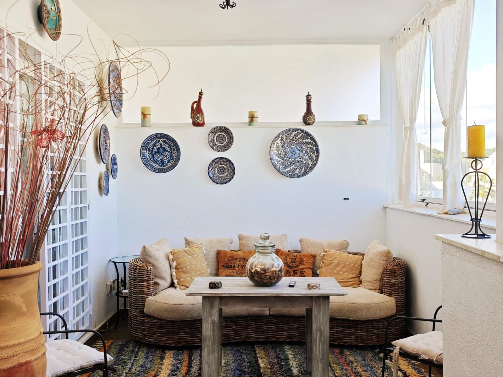 2 bedroom Apartment for sale in La Alcaidesa with pool garage - € 350,000 (Ref: 9502388)