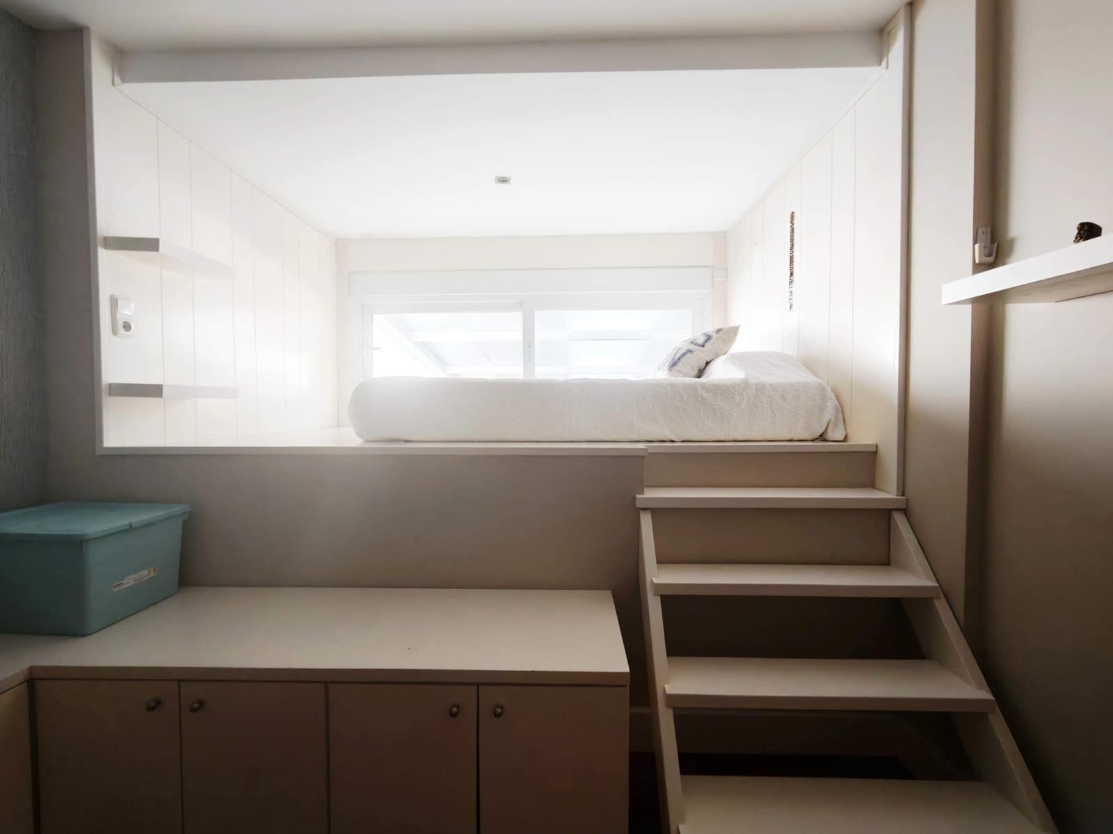 4 Zimmer Doppelhaus zu verkaufen in Algeciras mit Garage - 550.000 € (Ref: 9502390)