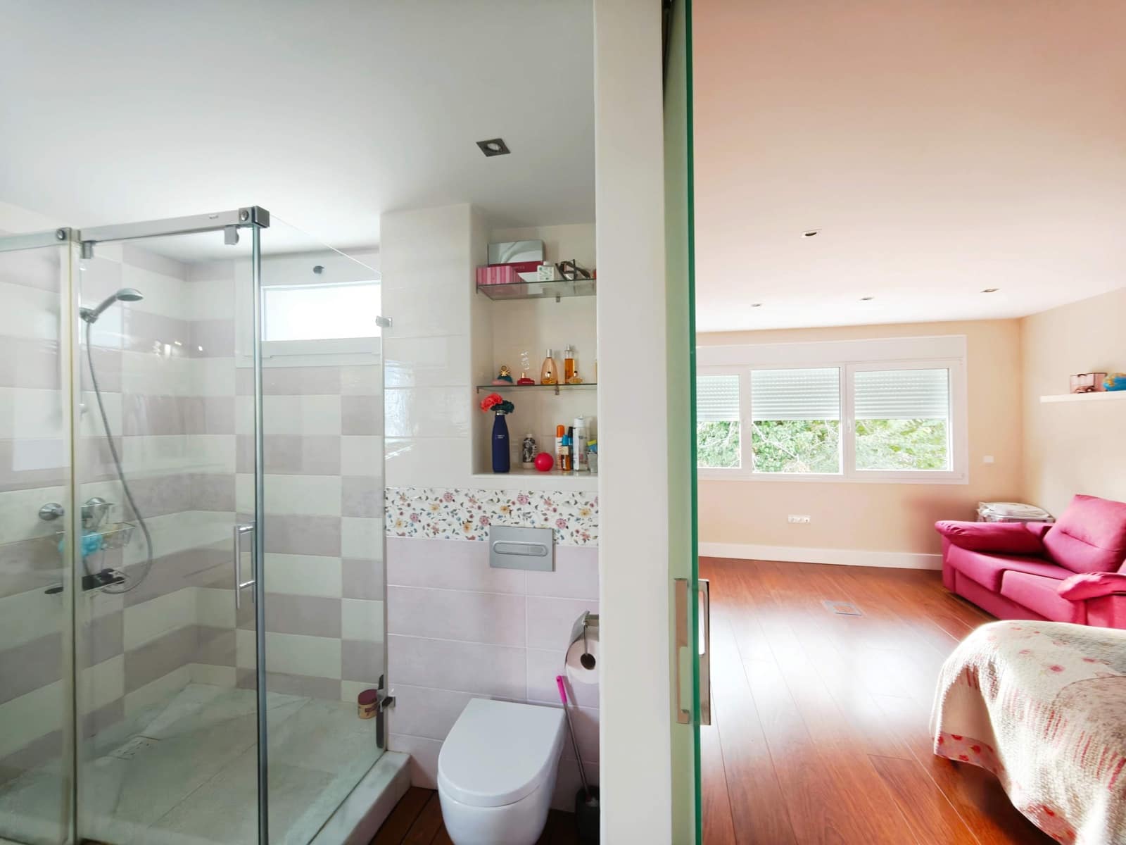 4 Zimmer Doppelhaus zu verkaufen in Algeciras mit Garage - 550.000 € (Ref: 9502390)