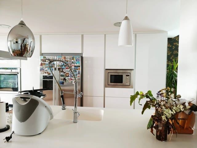 4 Zimmer Doppelhaus zu verkaufen in Algeciras mit Garage - 550.000 € (Ref: 9502390)