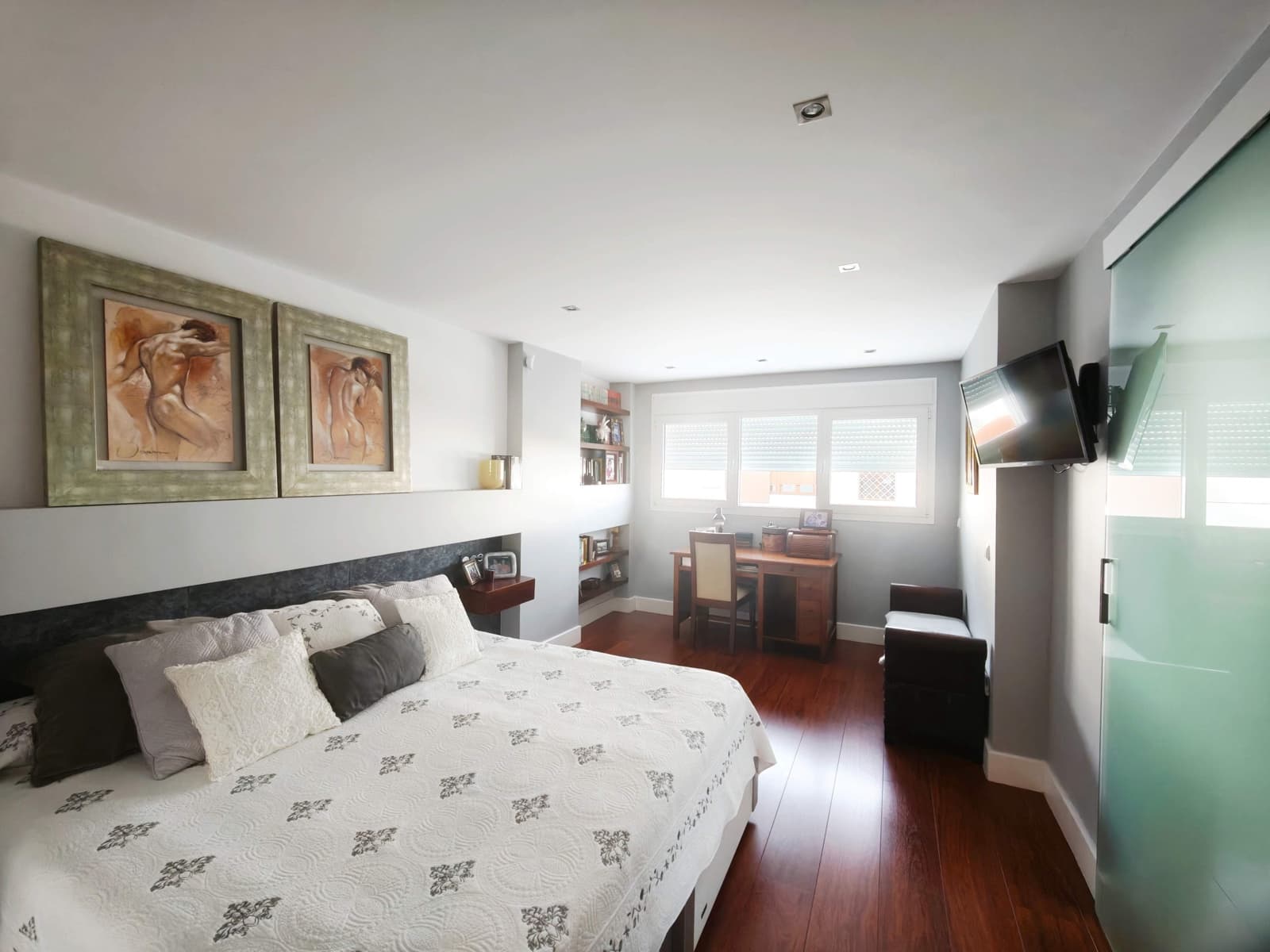 4 Zimmer Doppelhaus zu verkaufen in Algeciras mit Garage - 550.000 € (Ref: 9502390)