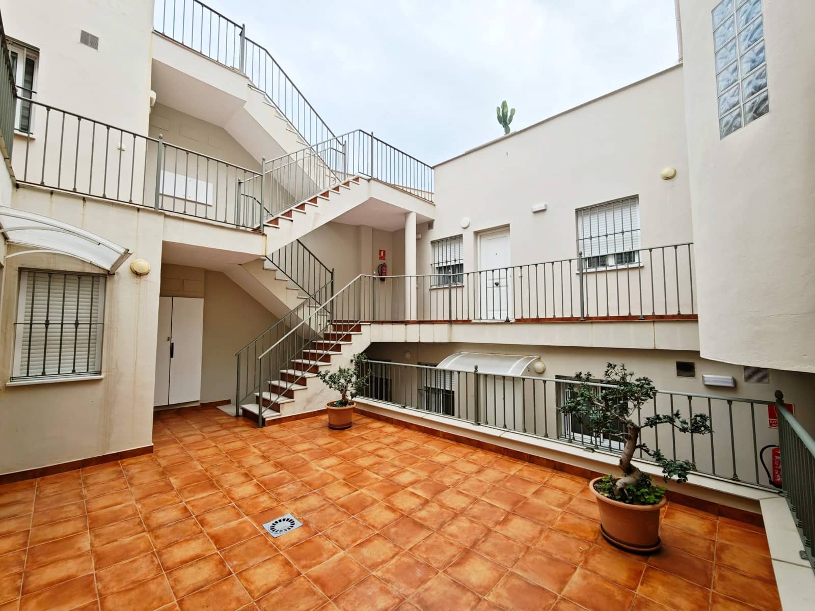 1 Zimmer Studio zu verkaufen in Algeciras - 140.000 € (Ref: 9508905)