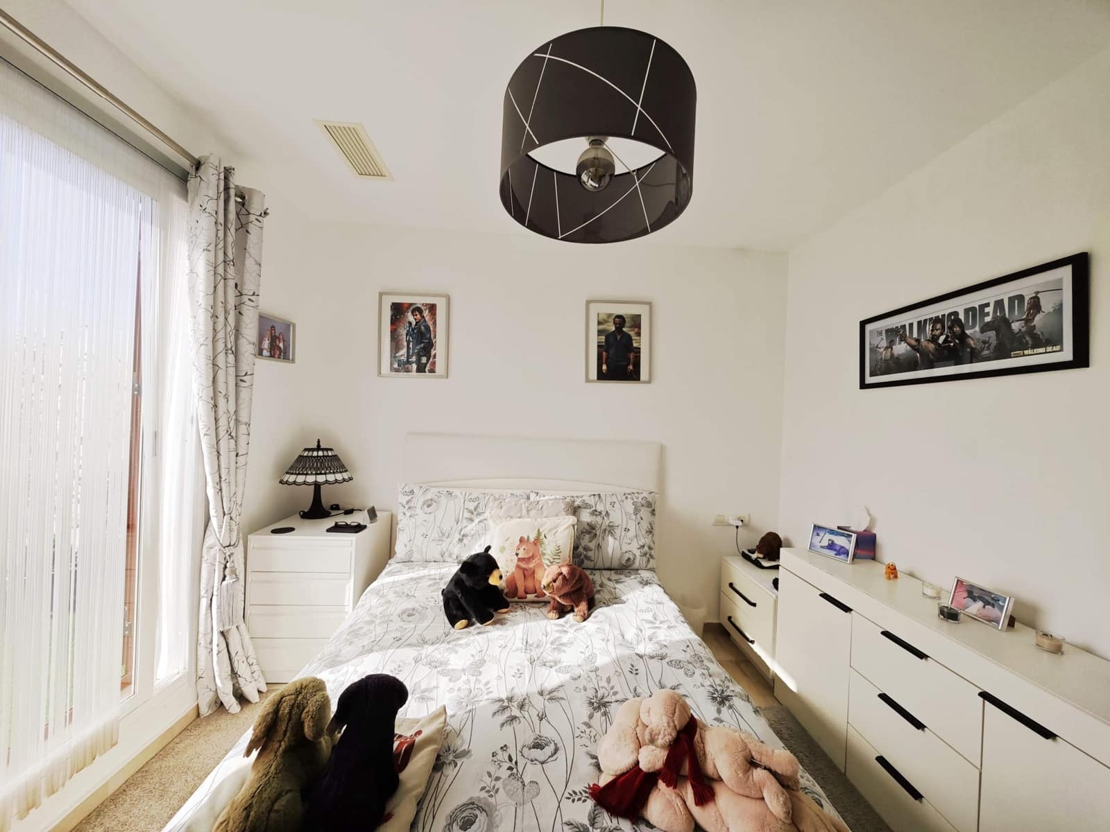 2 makuuhuone Kattohuoneisto myytävänä paikassa La Alcaidesa mukana uima-altaan 
autotalli - 350 000 € (Ref: 9533784)