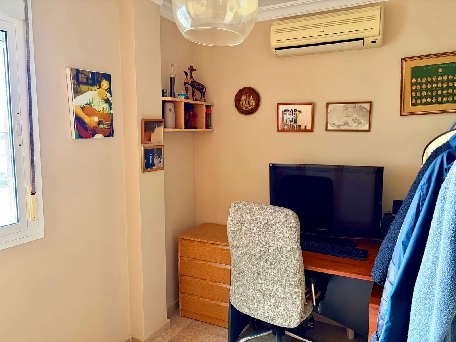 3 sovrum Hus till salu i La Linea de la Concepcion - 240 000 € (Ref: 9535970)