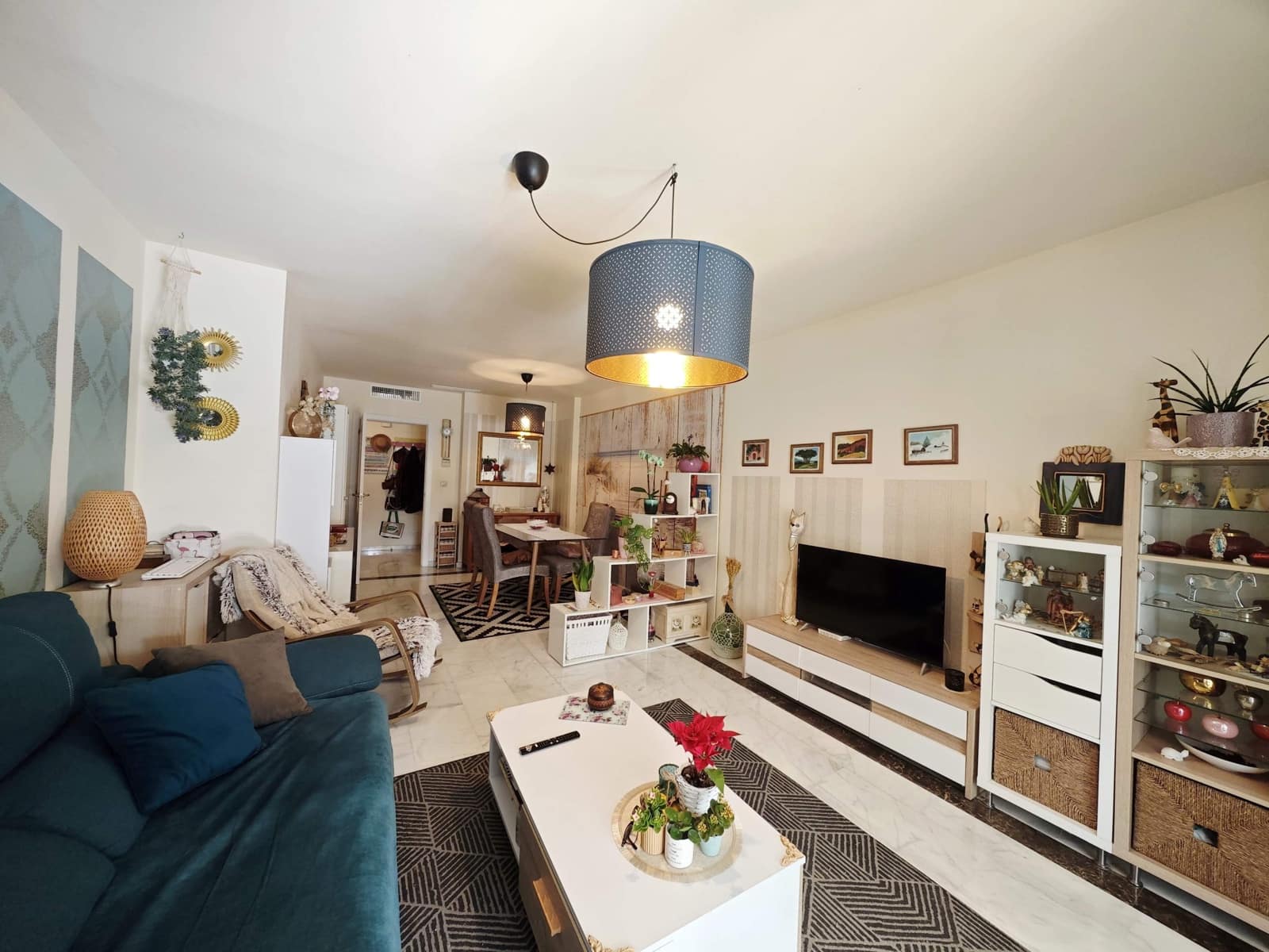 2 soverom Rekkehus til salgs i La Alcaidesa med svømmebasseng garasje - € 330 000 (Ref: 9536800)