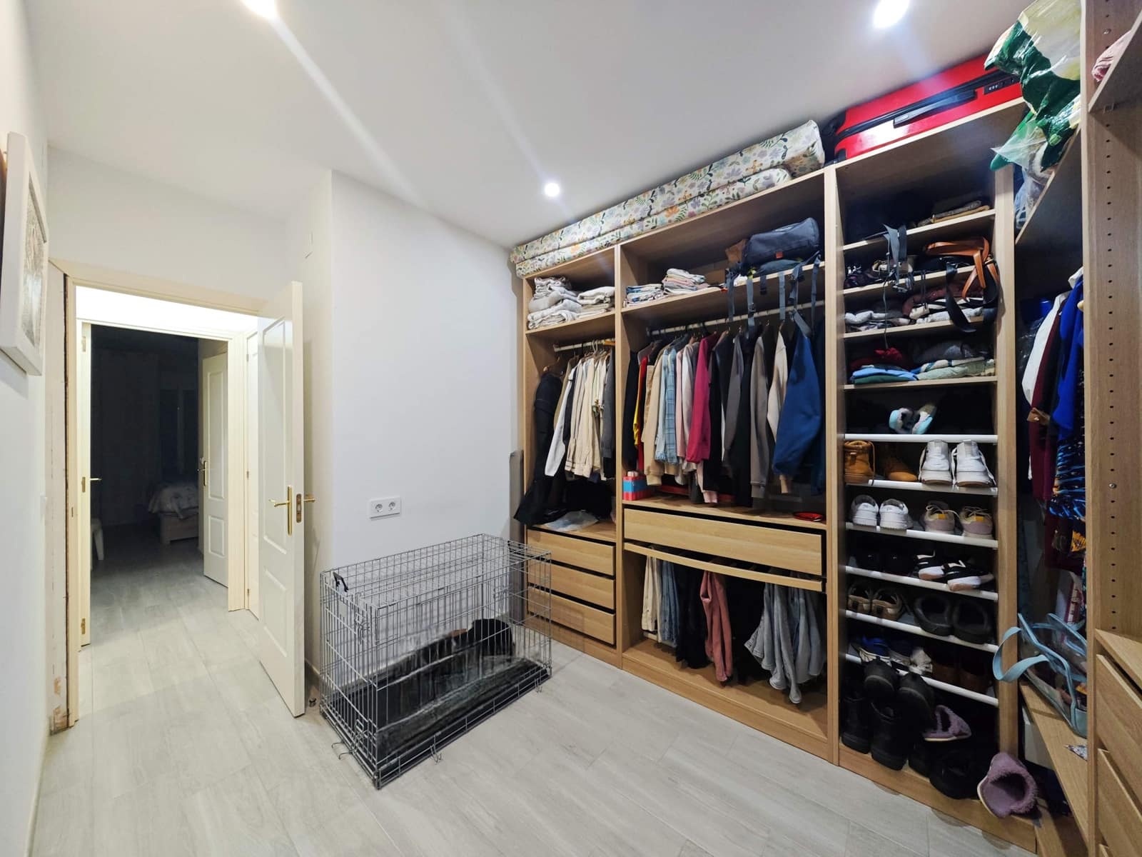 2 soverom Leilighet til salgs i La Linea de la Concepcion med svømmebasseng - € 194 000 (Ref: 9548228)