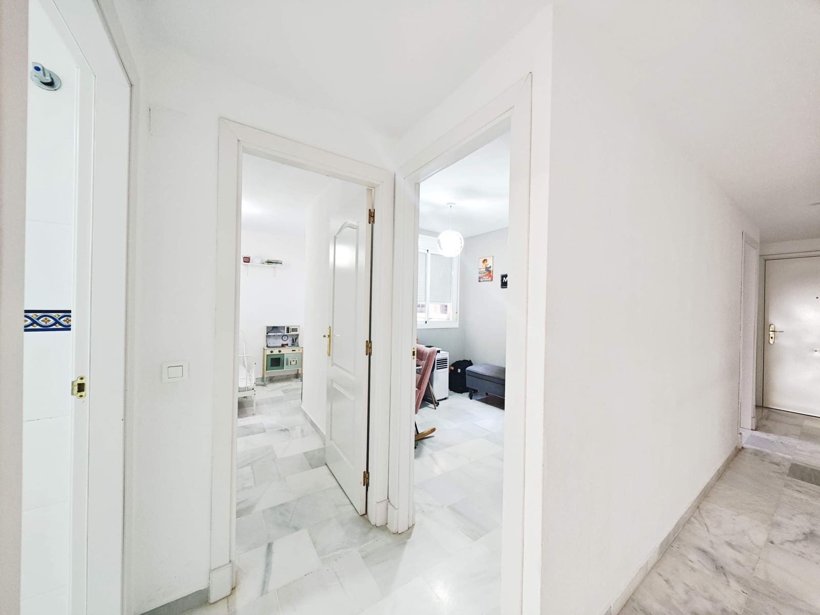 Piso de 3 habitaciones en Casares en venta con piscina - 245.000 € (Ref: 9557952)