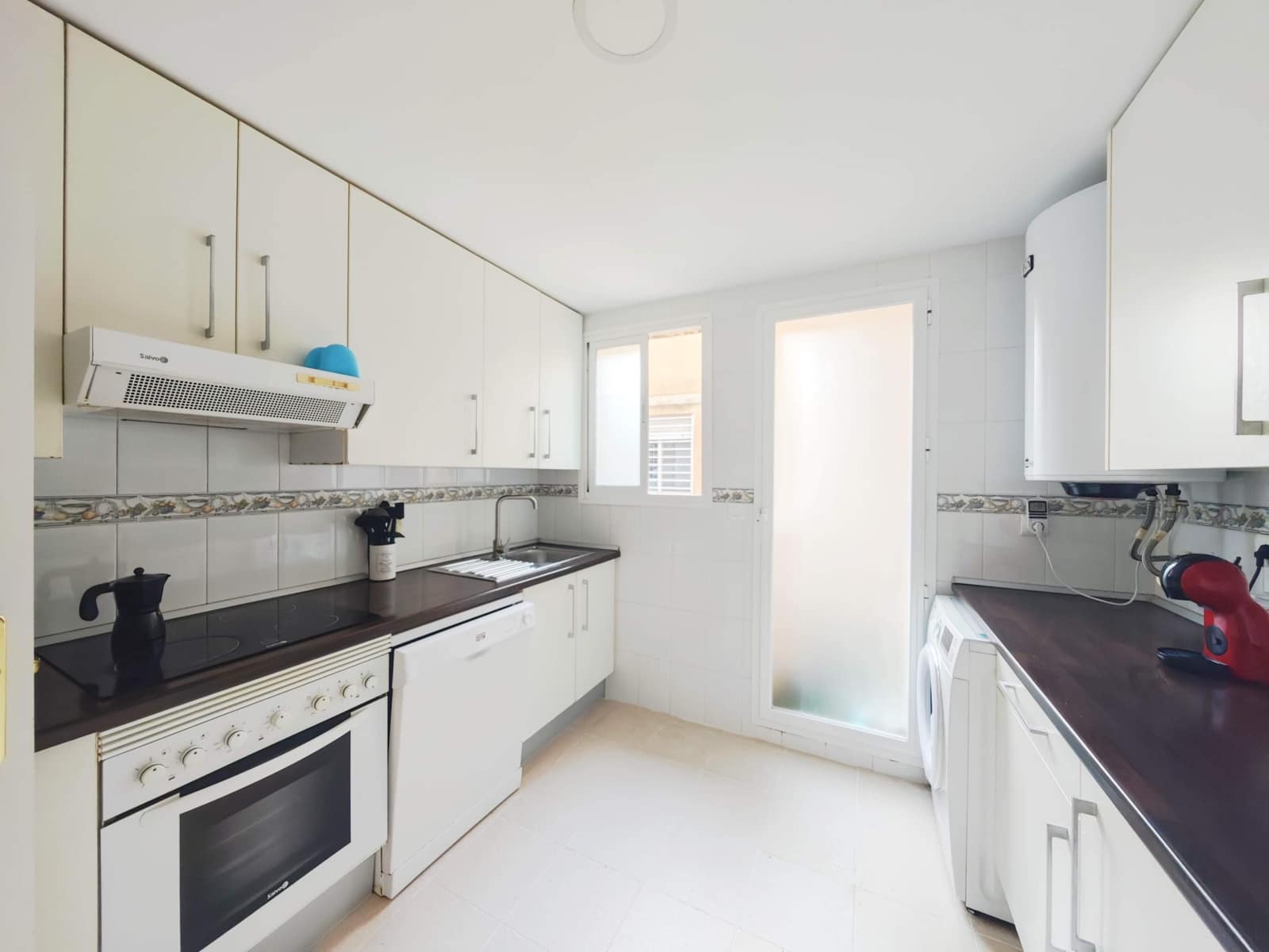 Piso de 3 habitaciones en Casares en venta con piscina - 245.000 € (Ref: 9557952)