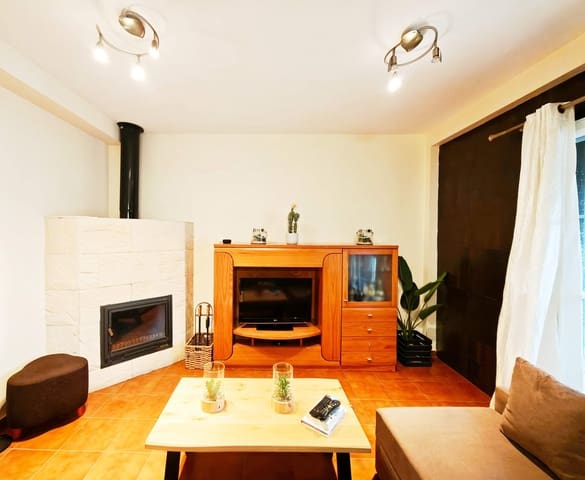 4 soveværelse Rækkehus til salg i Algeciras - € 300.000 (Ref: 9561829)