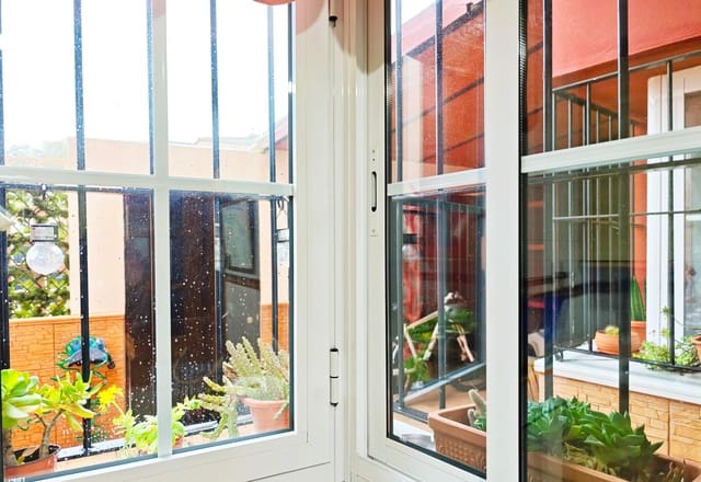 4 soveværelse Rækkehus til salg i Algeciras - € 300.000 (Ref: 9561829)