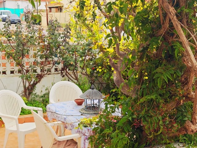 4 quarto Moradia para venda em San Roque com piscina - 550 000 € (Ref: 9565295)