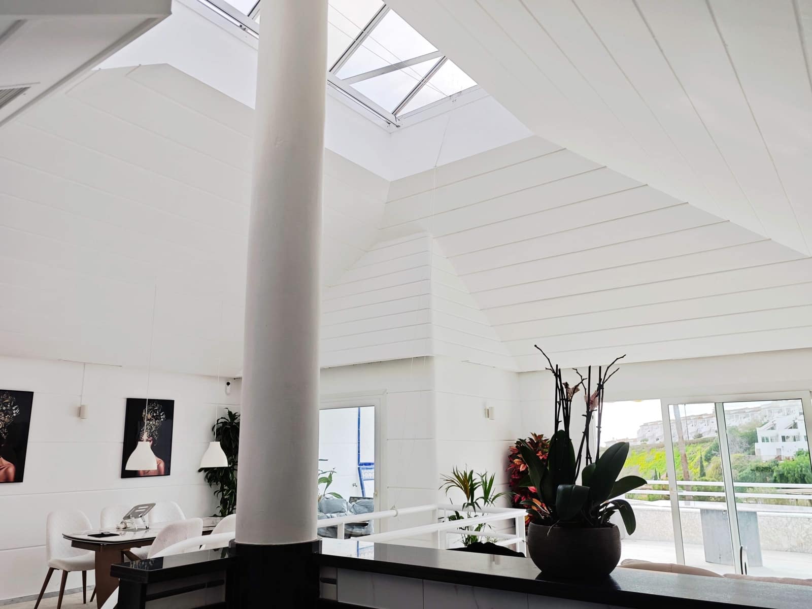 3 bedroom Villa for sale in Sitio de Calahonda with pool - € 690,000 (Ref: 9596168)