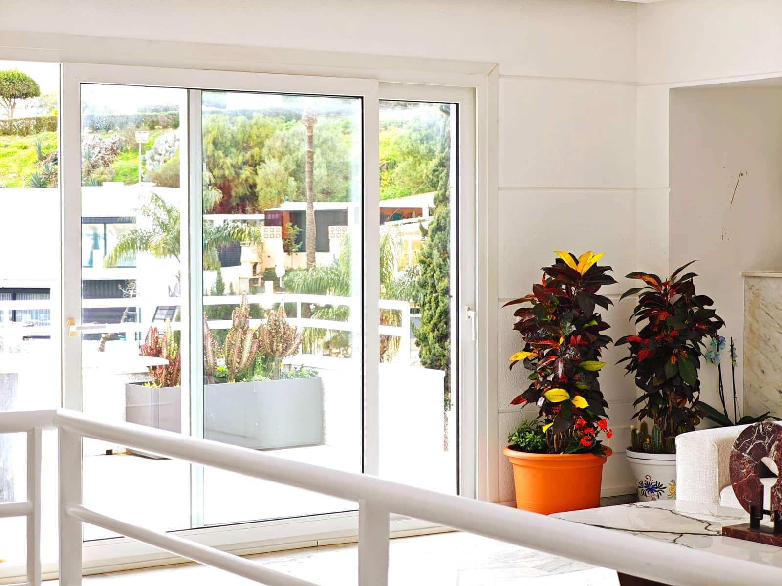 3 bedroom Villa for sale in Sitio de Calahonda with pool - € 690,000 (Ref: 9596168)