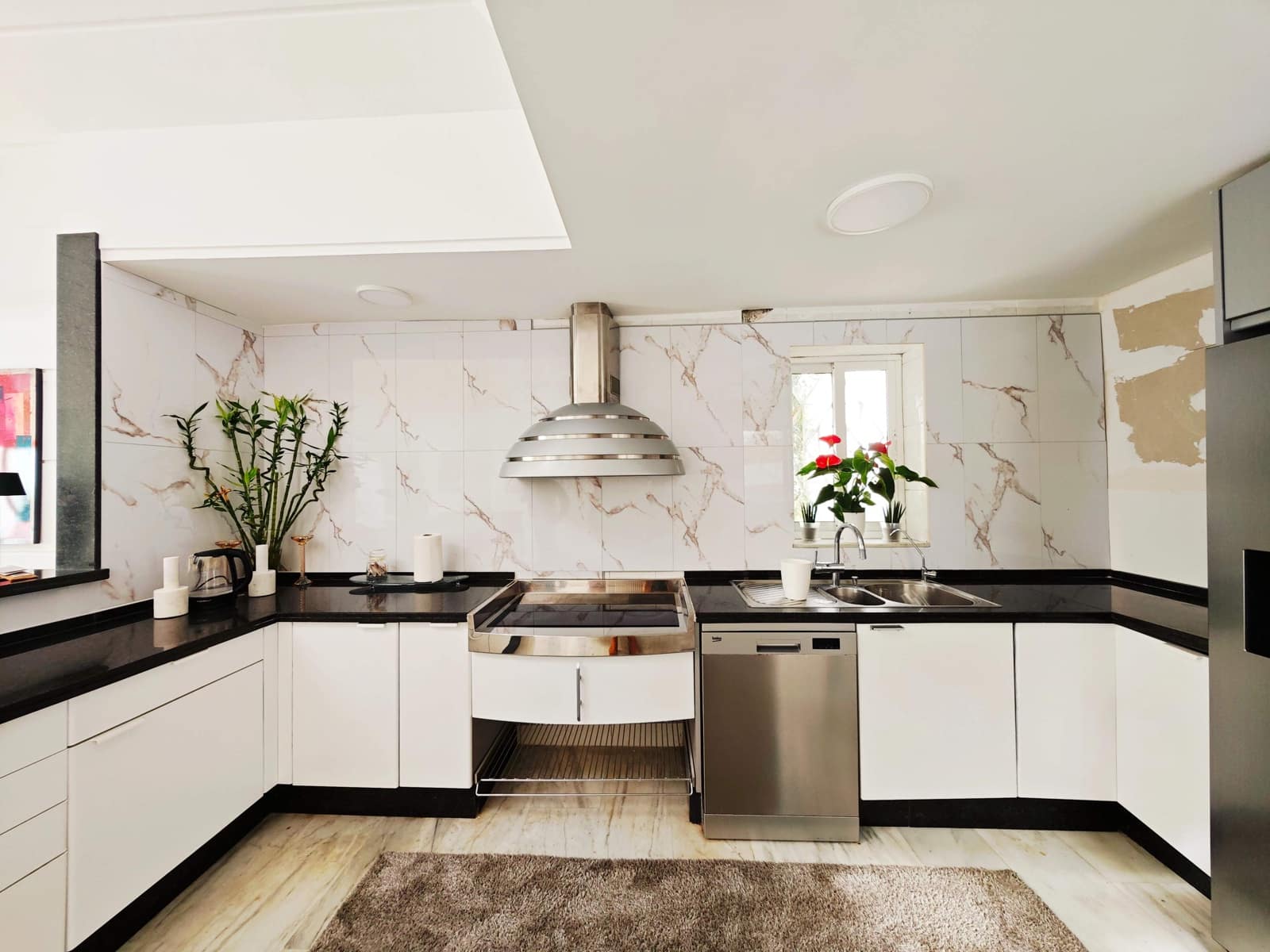 3 bedroom Villa for sale in Sitio de Calahonda with pool - € 690,000 (Ref: 9596168)