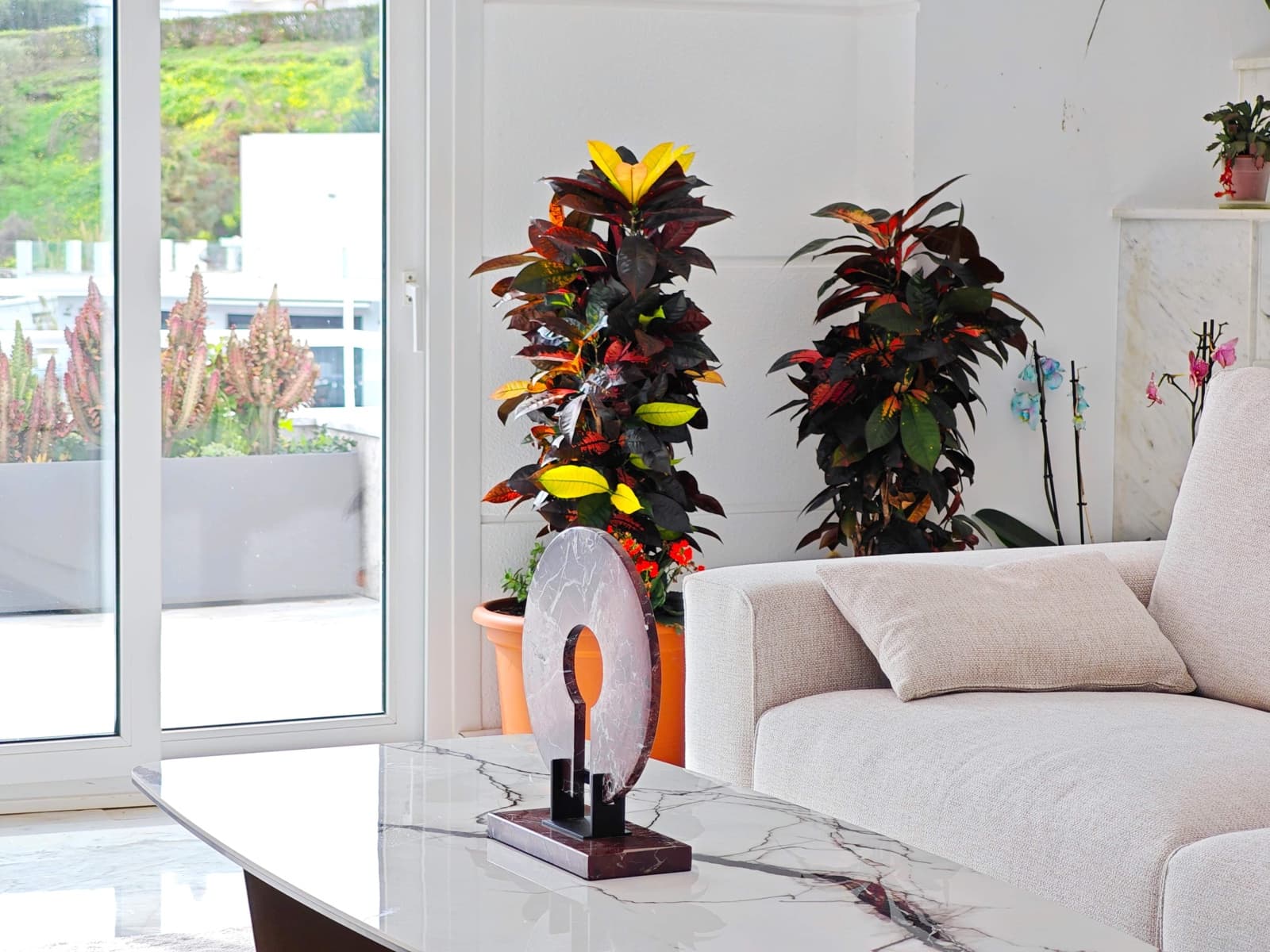 3 bedroom Villa for sale in Sitio de Calahonda with pool - € 690,000 (Ref: 9596168)