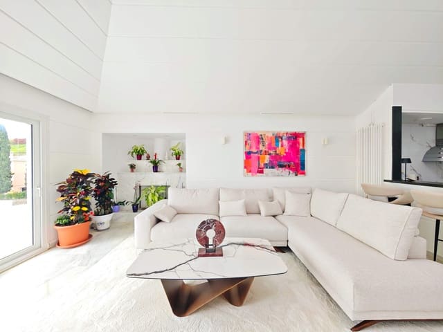 3 sypialnia Willa na sprzedaż w Sitio de Calahonda, Mijas z basenem - 750 000 € (Ref: 9596168)