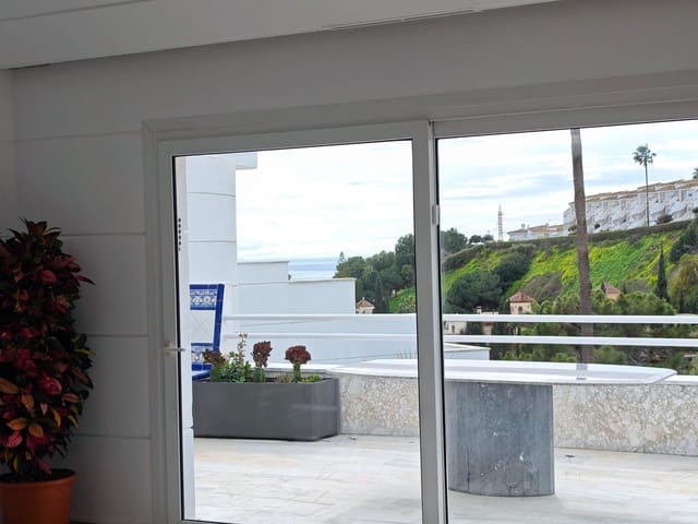 3 sypialnia Willa na sprzedaż w Sitio de Calahonda, Mijas z basenem - 750 000 € (Ref: 9596168)