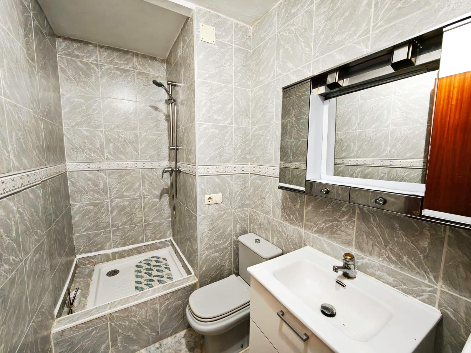 3 soveværelse Lejlighed til salg i Algeciras - € 155.000 (Ref: 9599578)