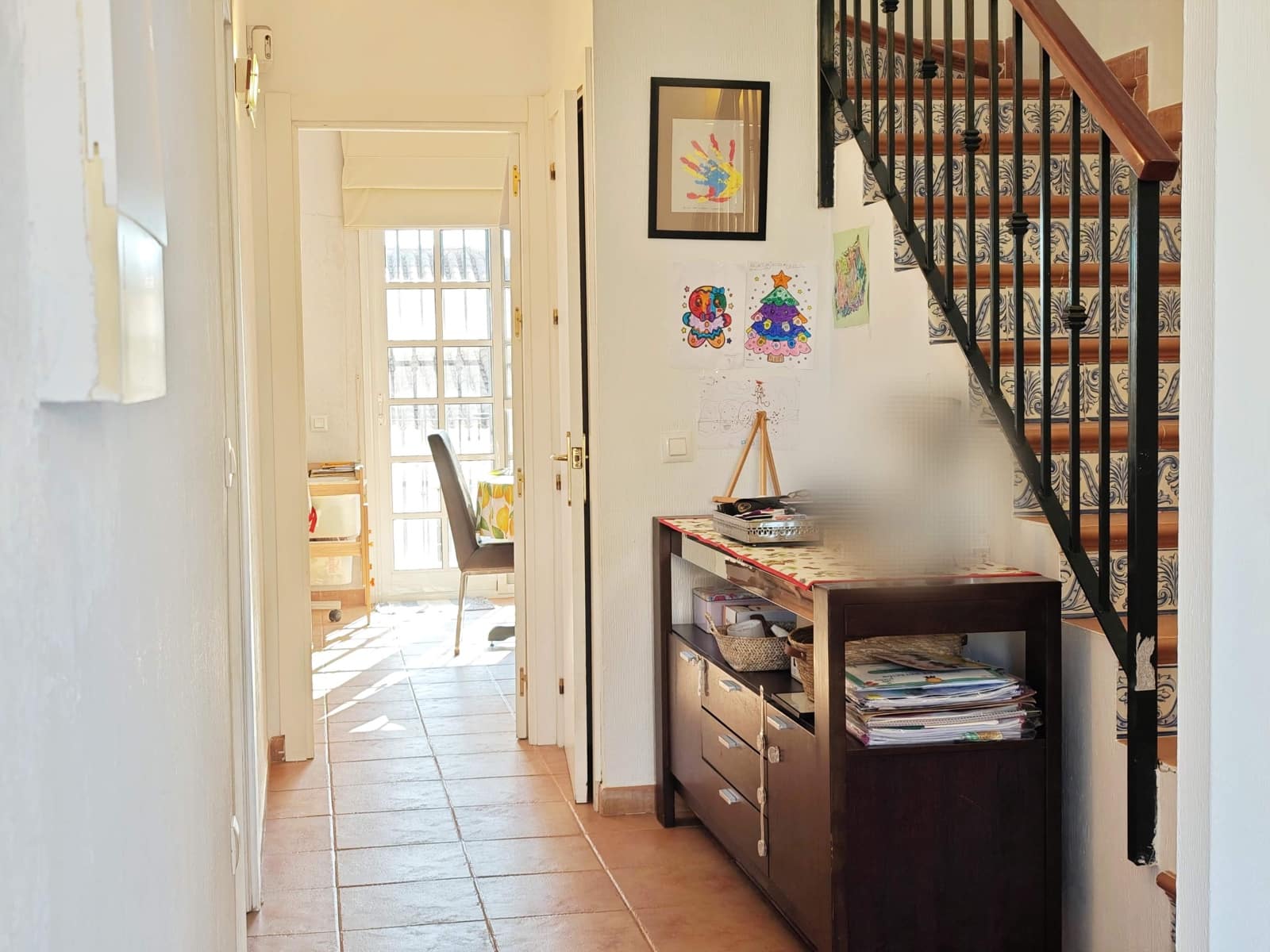 Adosado de 3 habitaciones en La Línea de la Concepción en venta con piscina garaje - 335.000 € (Ref: 9608109)